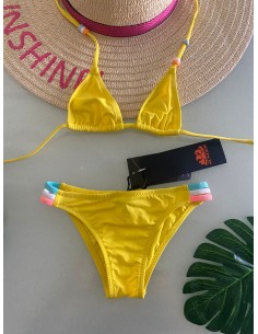 Costume a triangolo bimba...