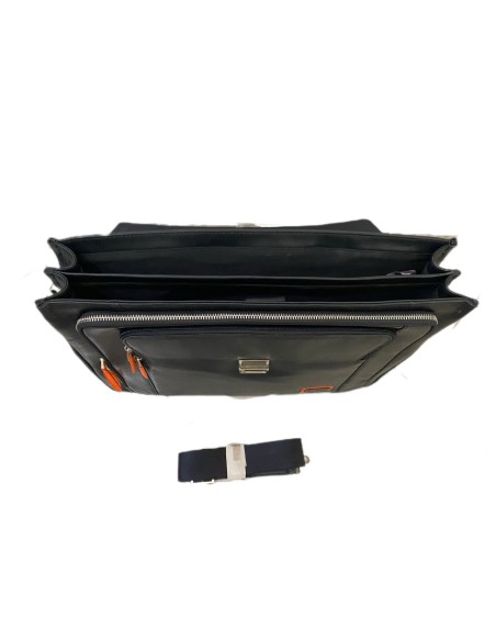 Valigietta nera YNOTMILANO