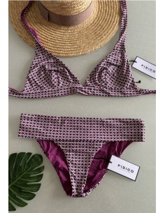 Bikini a triangolo Fisico