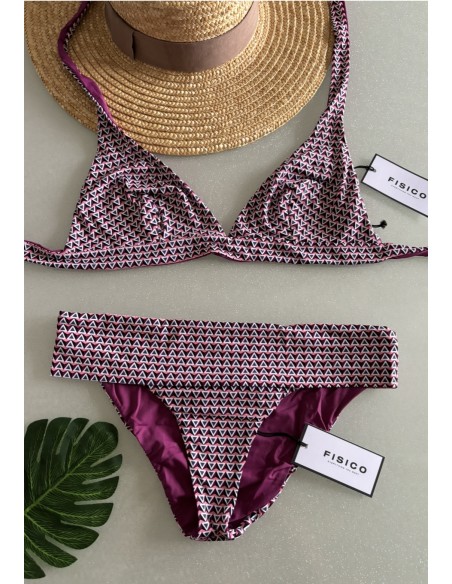 Bikini a triangolo Fisico
