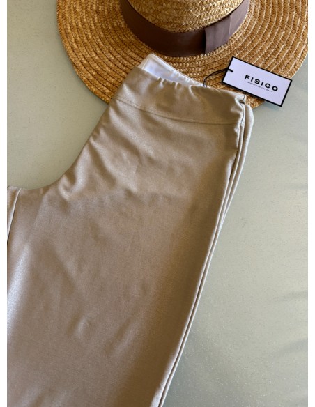 Pantalone largo FISICO