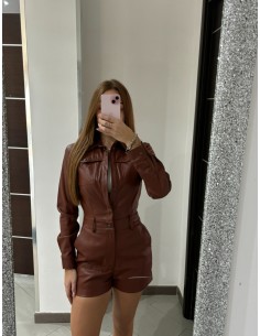 Tutina similpelle Giovanni...