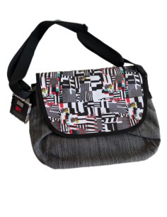 Convertible bag flap MTV