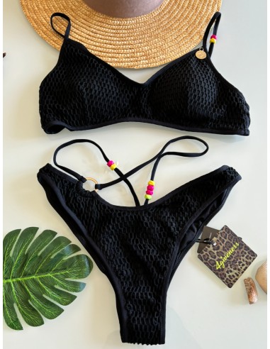 Bikini a top 4Giveness