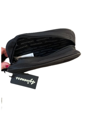 Pochette piccola 4Giveness