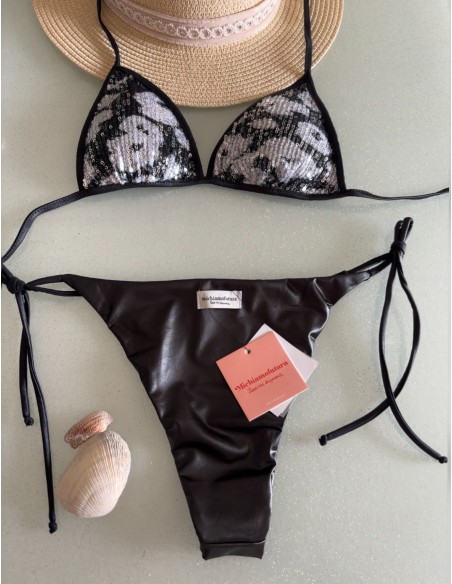Bikini a triangolo Michiamofutura