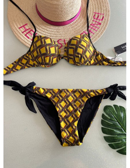 Bikini giallo Bisbigli