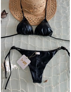 Bikini a triangolo laminato... 2