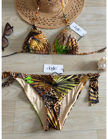 Bikini Indonesia Le foglie