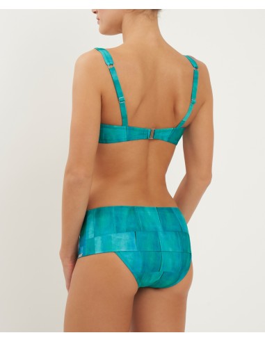 Bikini Saturnia Le foglie