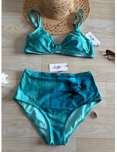 Bikini Saturnia Le foglie