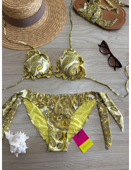 Bikini giallo 4Giveness