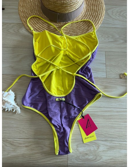 Intero bordato 4Giveness